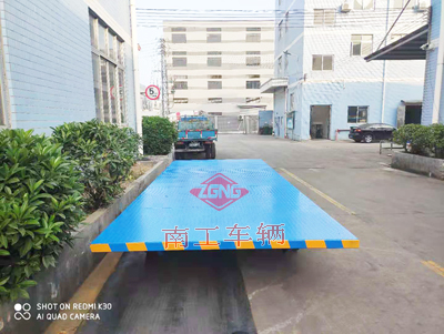 无动力牵引工具拖挂车5吨多米平台3I.jpg