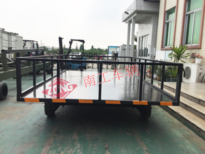6吨护栏型多米平台黑色1I.jpg