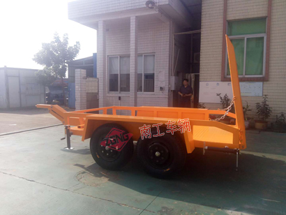 3吨ATV多米平台 小轿车拖车4I.jpg