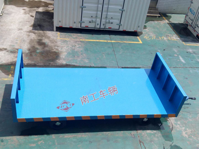 20吨前后护栏重型多米平台3I.jpg