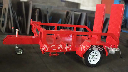 0.5吨带爬梯消防车专用多米平台2I.jpg