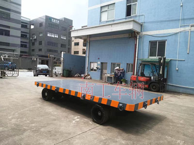 25吨重型工业多米平台全挂式牵引拖车底盘带牵引环3I.jpg