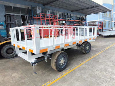 3吨护栏型多米平台 白色1I.jpg