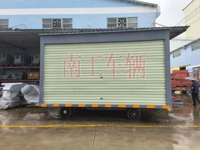 10吨箱式多米平台两侧带卷帘门3I.jpg