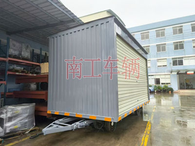 10吨箱式多米平台两侧带卷帘门I.jpg