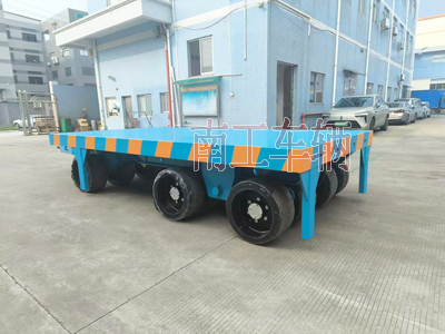 40吨重型多米平台 无动力牵引全挂工具拖车4I.jpg