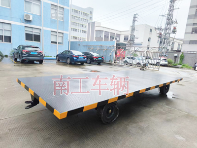 6吨牵引多米平台 工业全挂拖车3I.jpg