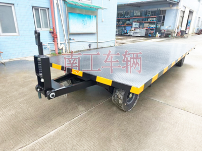 6吨牵引多米平台 工业全挂拖车4I.jpg