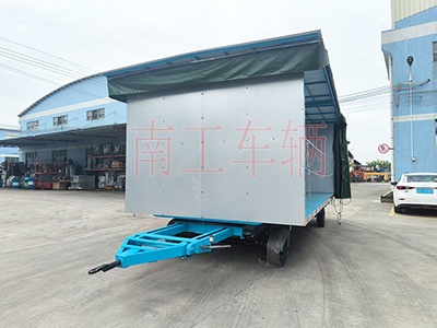 5吨雨篷拖车 牵引多米平台I.jpg