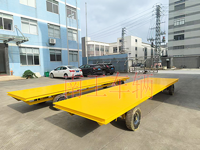 5吨多米平台 牵引平板全挂拖车5I.jpg